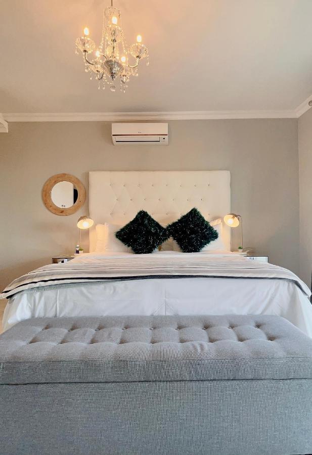 Aha! Cheers Guesthouse 拾间-海 Walvis Bay Bagian luar foto