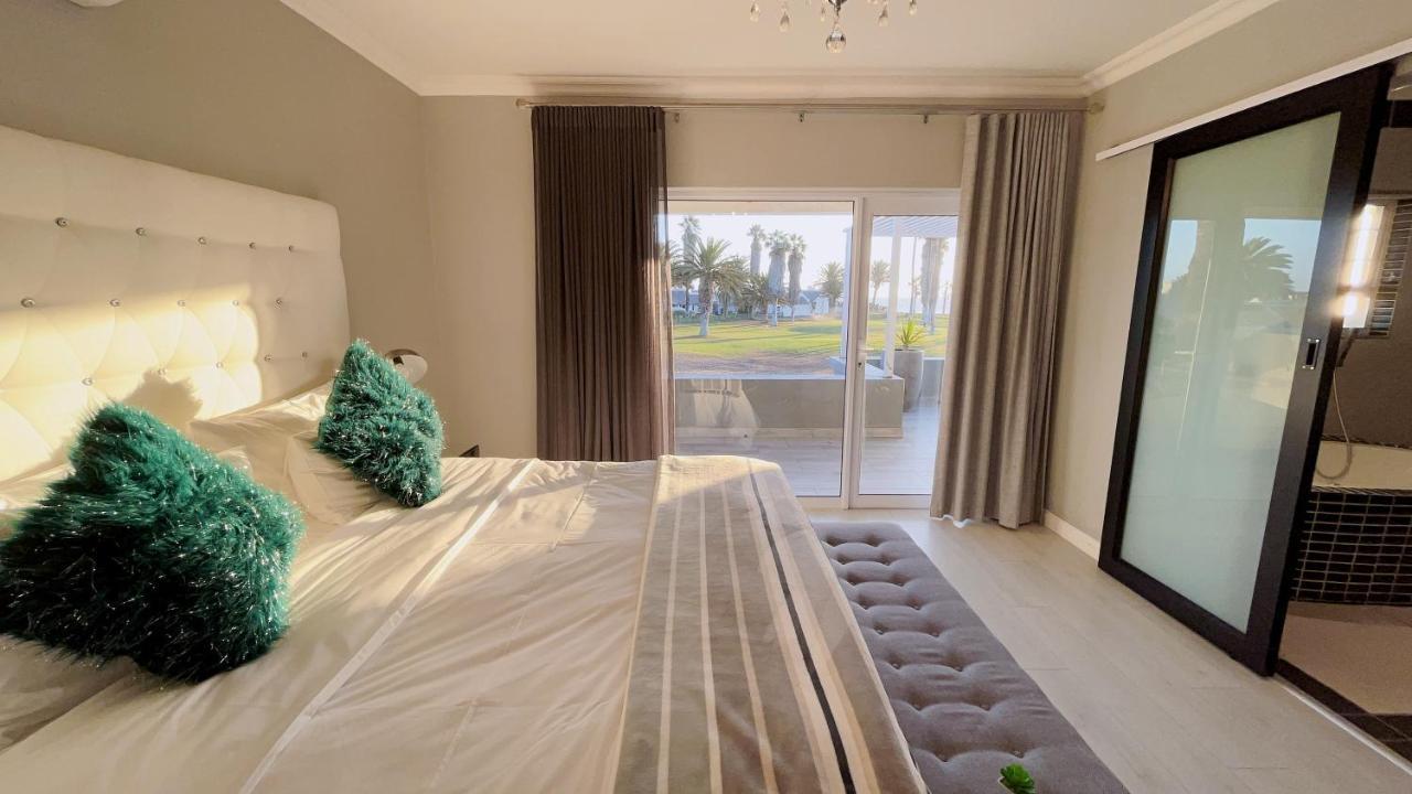 Aha! Cheers Guesthouse 拾间-海 Walvis Bay Bagian luar foto