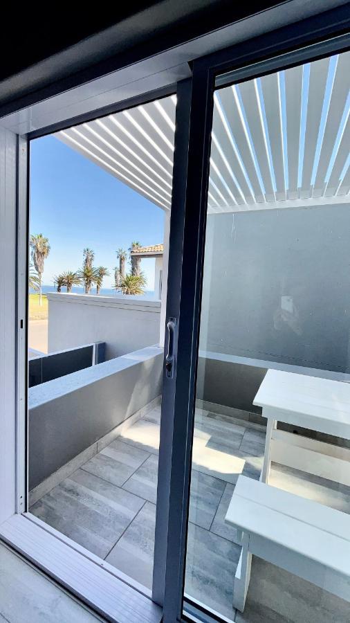 Aha! Cheers Guesthouse 拾间-海 Walvis Bay Bagian luar foto