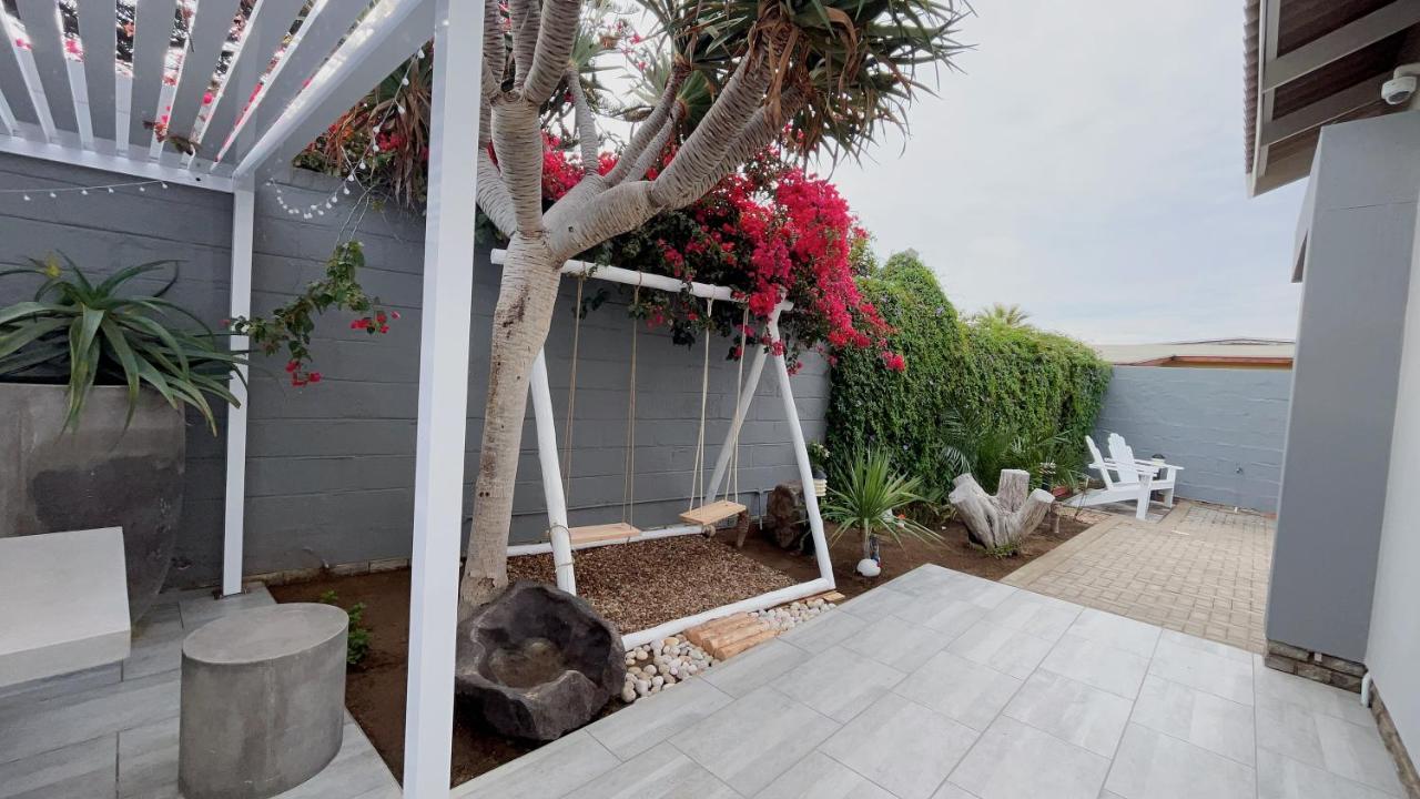 Aha! Cheers Guesthouse 拾间-海 Walvis Bay Bagian luar foto